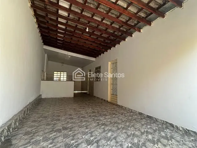 Casa com 300m² 3 quartos e 2 banheiros, à venda, no bairro Parque Gramado em Americana