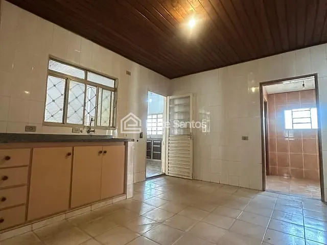 Casa com 300m² 3 quartos e 2 banheiros, à venda, no bairro Parque Gramado em Americana