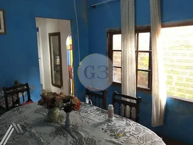Casa 1 quarto e 2 banheiros, à venda, no bairro Fragata em Pelotas