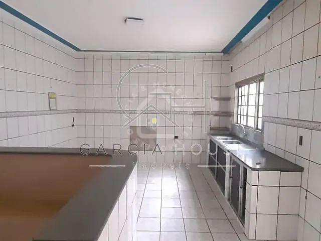 Casa com 160m² 3 quartos e 1 banheiro, à venda, no bairro Jardim Orestes Lopes de Camargo em Ribeirão Preto
