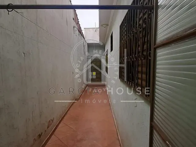 Casa com 160m² 3 quartos e 1 banheiro, à venda, no bairro Jardim Orestes Lopes de Camargo em Ribeirão Preto
