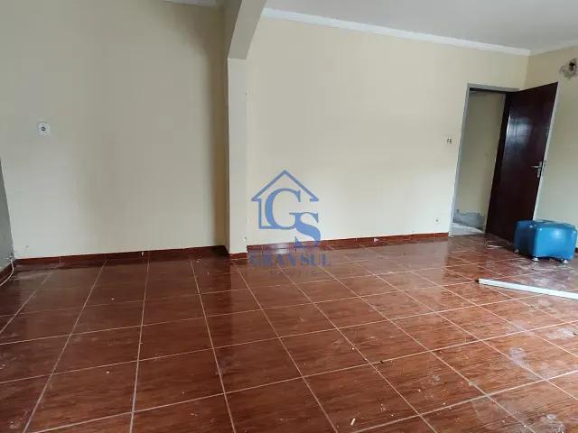 Casa para alugar, no bairro Jardim Myrna em São Paulo