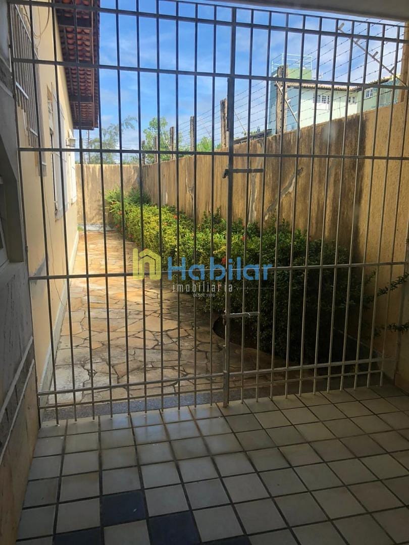 Casa à venda com 4 quartos, 284m² - Foto 13