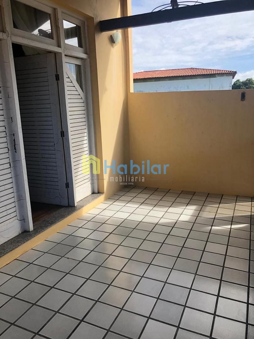 Casa à venda com 4 quartos, 284m² - Foto 9