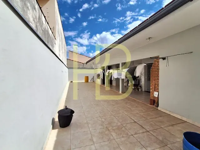 Casa 4 quartos e 2 banheiros, à venda, no bairro Wanel Ville em Sorocaba