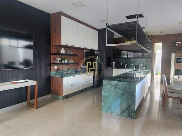 Casa com 572m², à venda, no bairro Parque dos Ingás em Nova Mutum