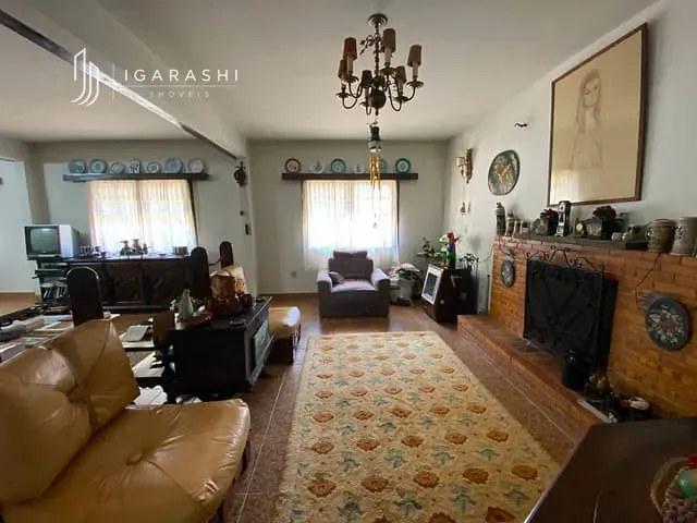 Casa com 1808m² 3 quartos e 5 banheiros, à venda, no bairro Mury em Nova Friburgo