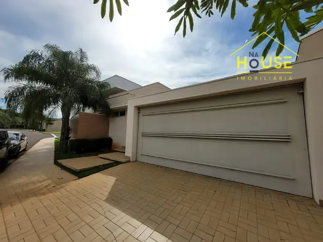 Casa com 460m², à venda, no bairro Residencial Jardins Athenas em Votuporanga