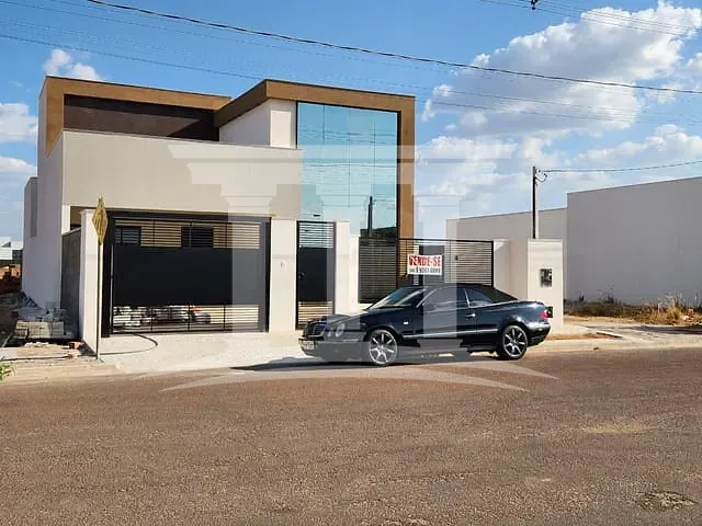 Casa com 360m² 3 quartos e 1 banheiro, à venda, no bairro Aquarela das Artes em Sinop