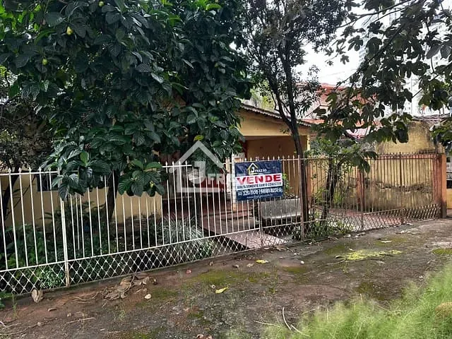 Casa com 876m² 3 quartos e 2 banheiros, à venda, no bairro Setor Sudoeste em Goiânia