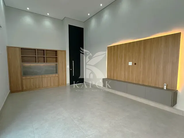 Casa com 363m² 4 quartos e 5 banheiros, à venda, no bairro Parque Brasil 500 em Paulínia