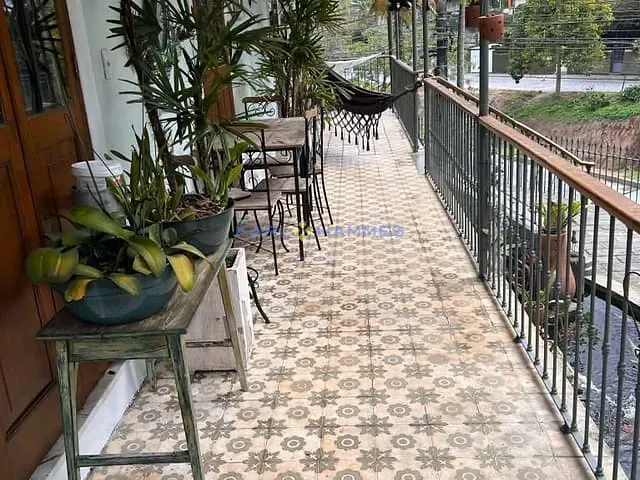 Casa com 4000m² 9 quartos e 7 banheiros, à venda, no bairro Centro em Petrópolis