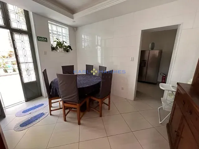 Casa com 4000m² 9 quartos e 7 banheiros, à venda, no bairro Centro em Petrópolis