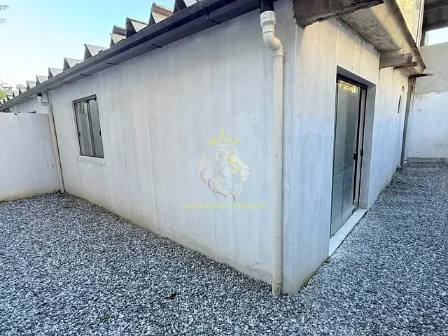 Casa 2 quartos e 1 banheiro, à venda, no bairro Tabuleiro em Camboriú