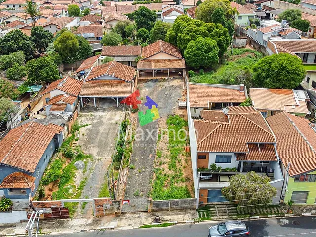 Casa com 525m² 2 quartos e 1 banheiro, à venda, no bairro Jardim Magali em Itapira