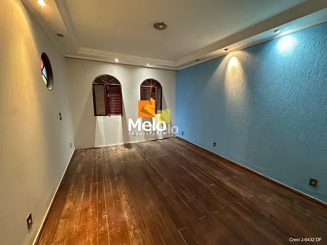 Casa 3 quartos e 1 banheiro, à venda, no bairro Setor Central (Gama) em Brasília