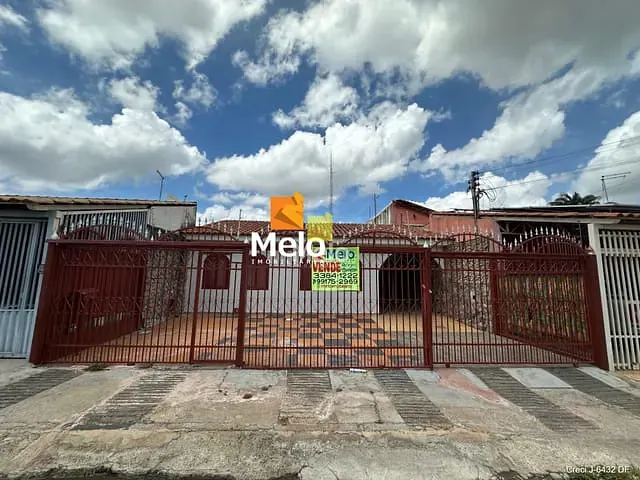 Casa 3 quartos e 1 banheiro, à venda, no bairro Setor Central (Gama) em Brasília