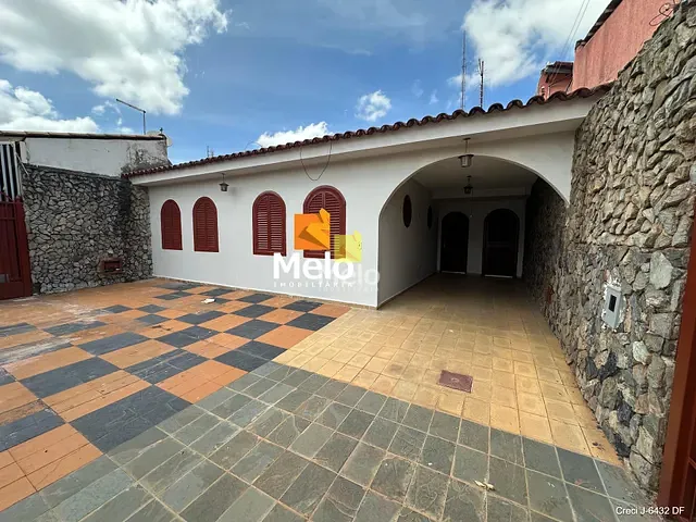 Casa 3 quartos e 1 banheiro, à venda, no bairro Setor Central (Gama) em Brasília