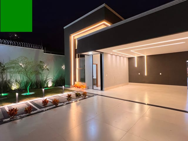 Casa com 370m² 3 quartos e 4 banheiros, à venda, no bairro Parque Amazônia em Goiânia