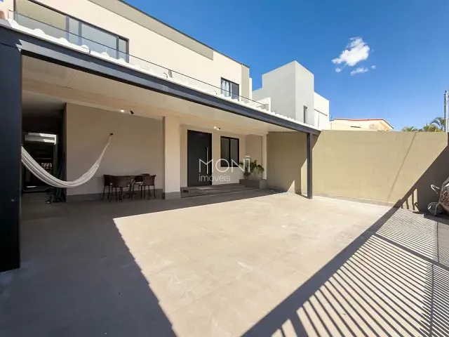 Casa 5 quartos e 5 banheiros, à venda, no bairro Guará II em Brasília