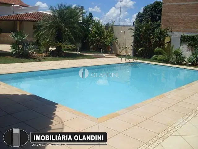 Casa com 900m² 5 quartos e 2 banheiros, à venda, no bairro Jardim Ricardo Duzzi em Artur Nogueira