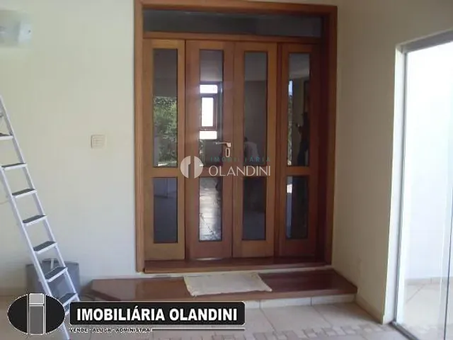 Casa com 900m² 5 quartos e 2 banheiros, à venda, no bairro Jardim Ricardo Duzzi em Artur Nogueira