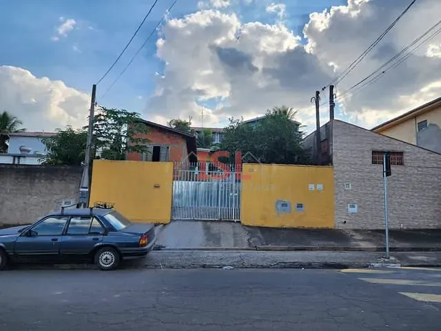 Casa com 250m², à venda, no bairro Parque Montreal em Campinas