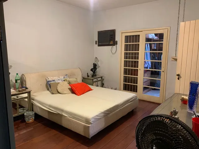 Casa 6 quartos e 5 banheiros, para alugar, no bairro Tambasco em Vassouras