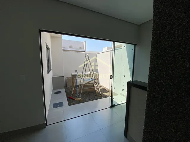 Casa com 126m² 3 quartos e 1 banheiro, à venda, no bairro Jardim Ecoville I em Cambé