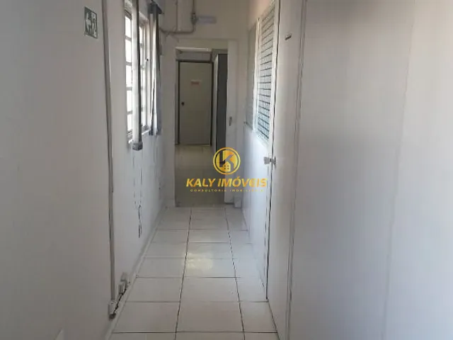 Casa à venda, no bairro Vila Curuçá em Santo André