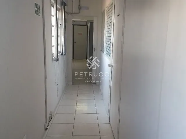 Casa à venda, no bairro Vila Curuçá em Santo André