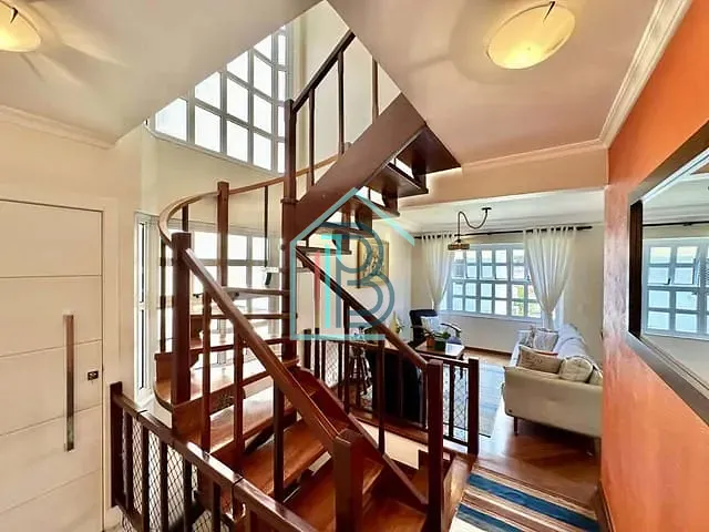 Casa com 159m² 3 quartos e 1 banheiro, à venda, no bairro Chácara Pavoeiro em Cotia