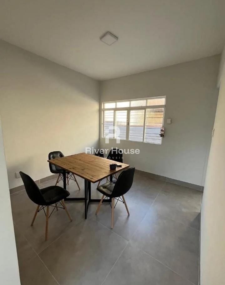 Casa para alugar com 5 quartos, 210m² - Foto 26