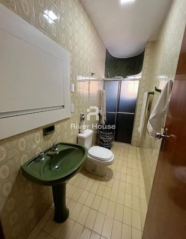 Casa para alugar com 5 quartos, 210m² - Foto 23