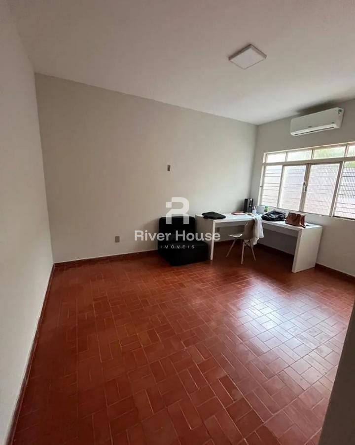 Casa para alugar com 5 quartos, 210m² - Foto 22