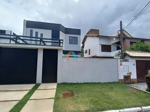 Casa com 210m² 4 quartos e 3 banheiros, à venda, no bairro Vargem Pequena em Rio de Janeiro
