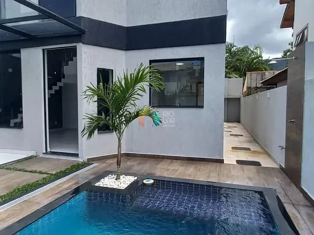 Casa com 210m² 4 quartos e 3 banheiros, à venda, no bairro Vargem Pequena em Rio de Janeiro
