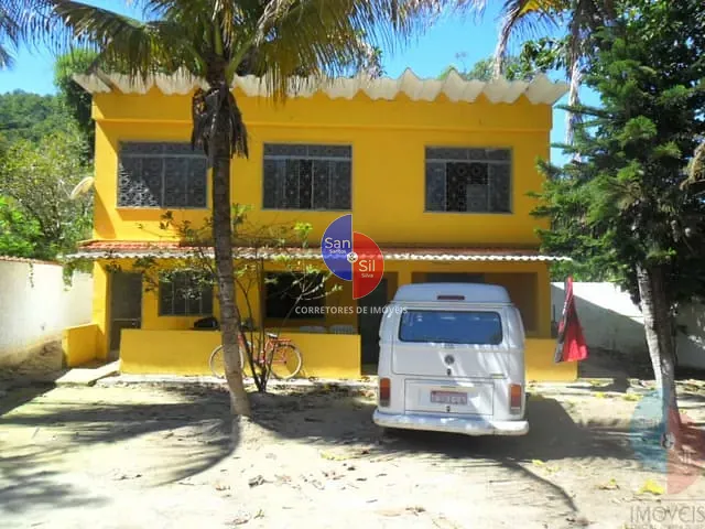 Casa com 600m² 3 quartos e 2 banheiros, à venda, no bairro Praia de Olaria (Guia de Pacobaíba) em Magé