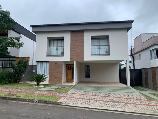 Casa com 433m² 3 quartos e 3 banheiros, à venda, no bairro Residencial Alvim em Juiz de Fora