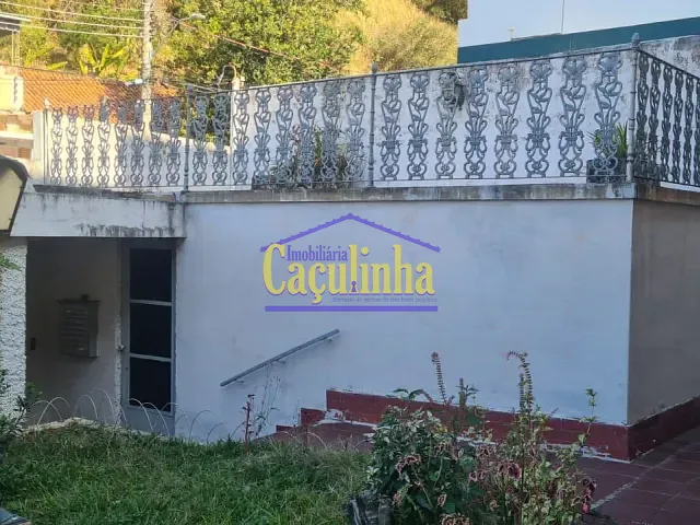 Casa com 1m² 2 quartos e 2 banheiros, à venda, no bairro Carvão em Barra do Piraí