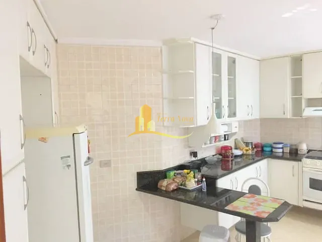 Casa com 400m² 4 quartos e 3 banheiros, à venda, no bairro Vila Arujá em Arujá