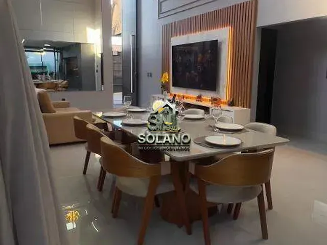 Casa com 200m² 3 quartos e 4 banheiros, à venda, no bairro Residencial Hawai em Goiânia