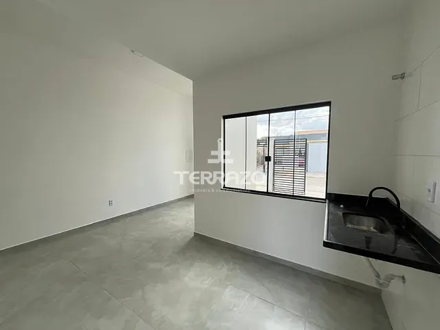 Casa com 57m² 2 quartos e 1 banheiro, à venda, no bairro Arvoredo em Pinheiral