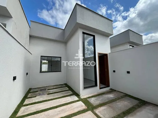 Casa com 57m² 2 quartos e 1 banheiro, à venda, no bairro Arvoredo em Pinheiral