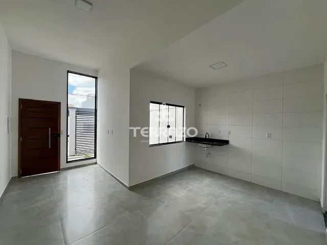 Casa com 57m² 2 quartos e 1 banheiro, à venda, no bairro Arvoredo em Pinheiral