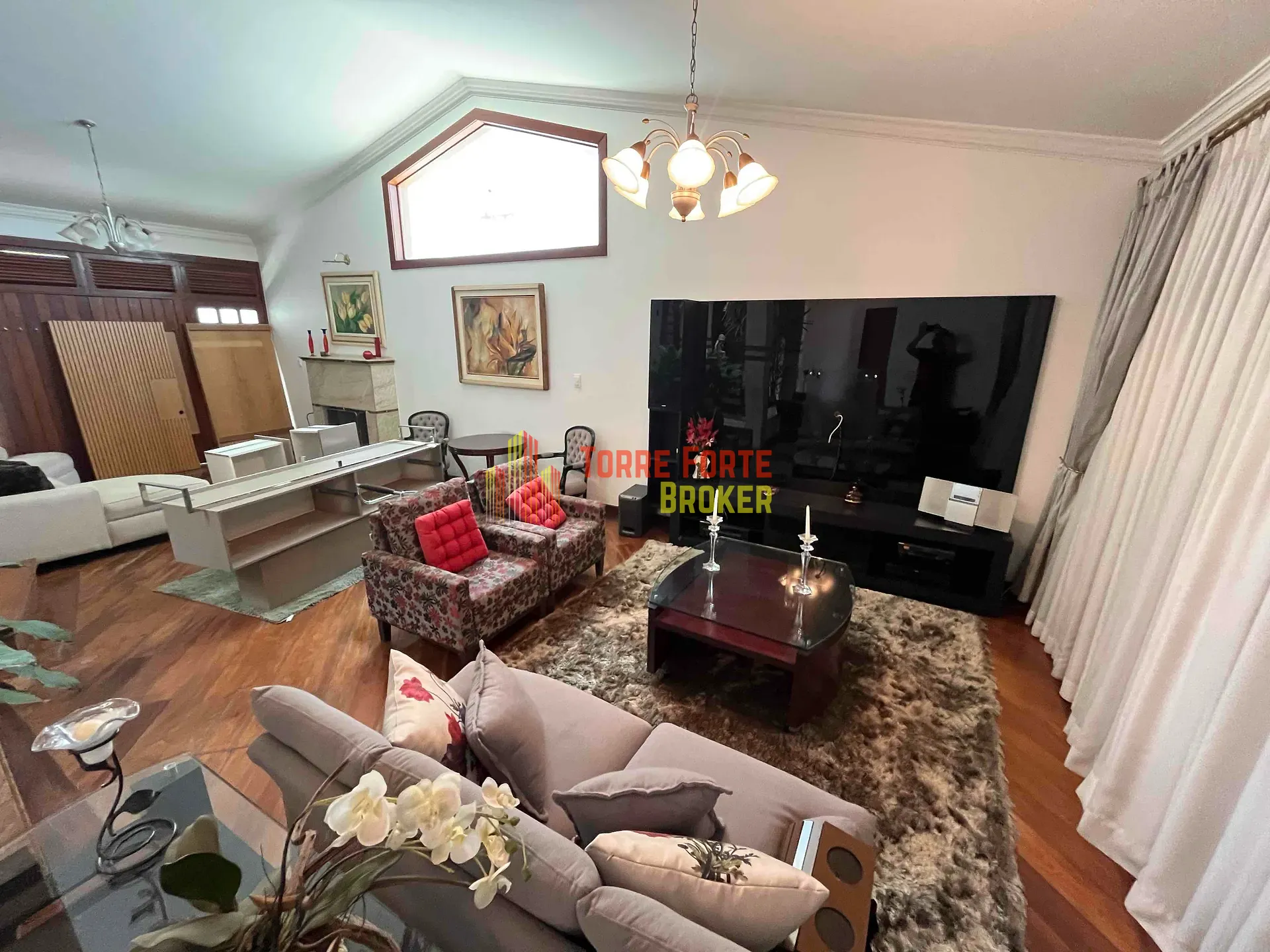 Casa, 5 quartos, 1008 m² - Foto 3
