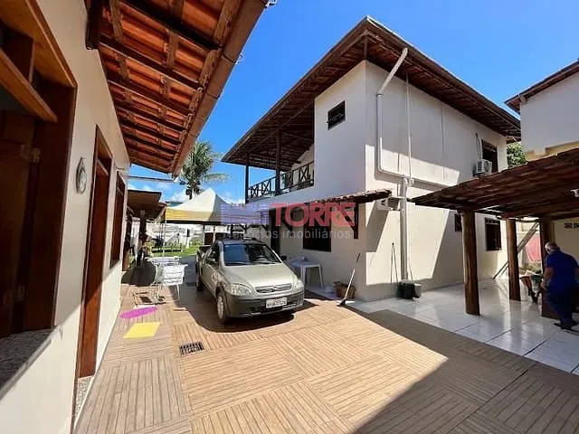 Casa com 600m² 4 quartos e 5 banheiros, à venda, no bairro Zona Norte em Ilhéus