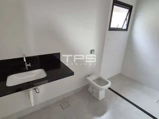 Casa com 250m² 3 quartos e 2 banheiros, à venda, no bairro Parque Residencial Beira Rio em Guaratinguetá