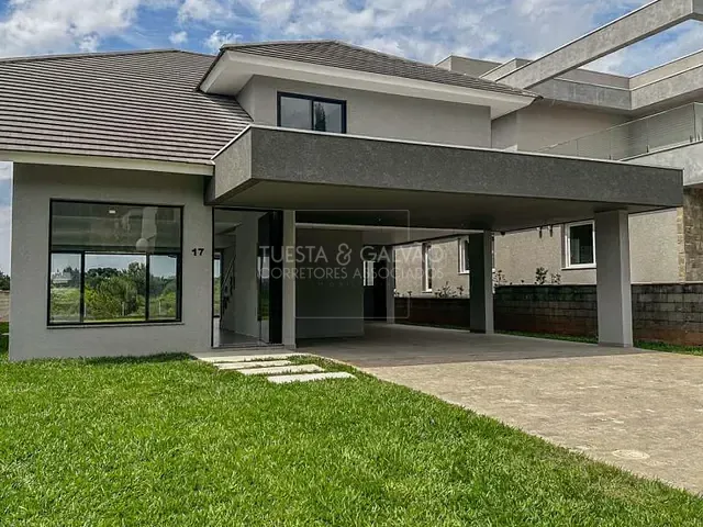 Casa com 312m² 3 quartos e 5 banheiros, à venda, no bairro Butiatuvinha em Curitiba