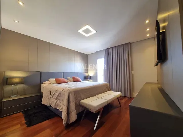Casa 4 quartos e 5 banheiros, à venda, no bairro Jardim Novo Mundo em Jundiaí